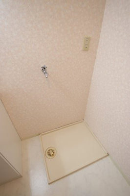 【設備】 | メゾンロゼ | 室内洗濯機置場