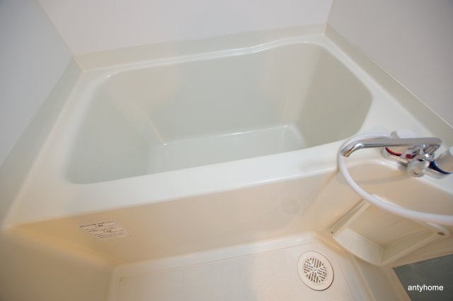 エスリード福島第５　仲介手数料無料の浴室