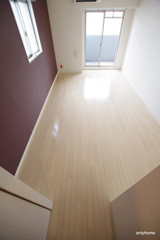 エスリード福島第５　仲介手数料無料の洋室