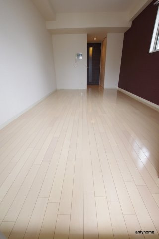 エスリード福島第５　仲介手数料無料の洋室