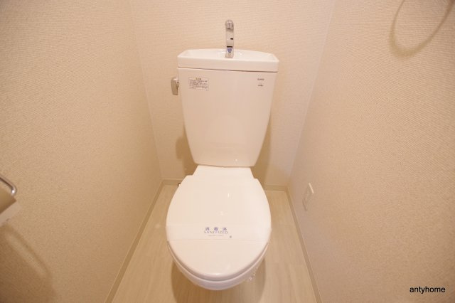 エスリード福島第５　仲介手数料無料のトイレ