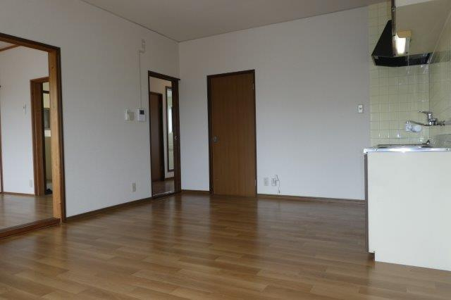 中山コーポ１の居間・リビング