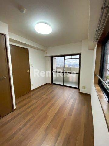 クオーレ佐千原の居間・リビング