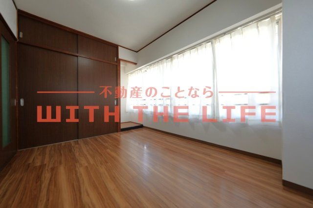 大手町ビル【キャッシュバック対象】の洋室|コンパクトで使いやすい洋室です