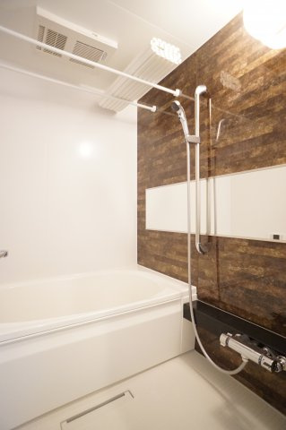 Purple7 西葛西の浴室