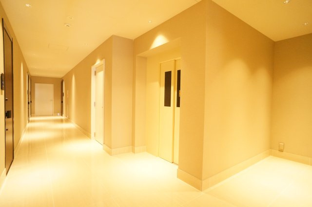 Purple7 西葛西のロビー