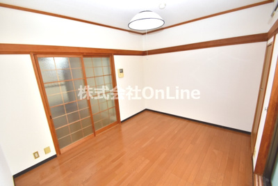 【寝室】 | ニッコーハイツ | 使い勝手のいい寝室です