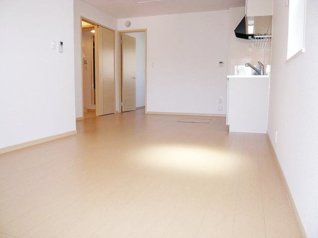 ブローテ　さくらＡの居間・リビング