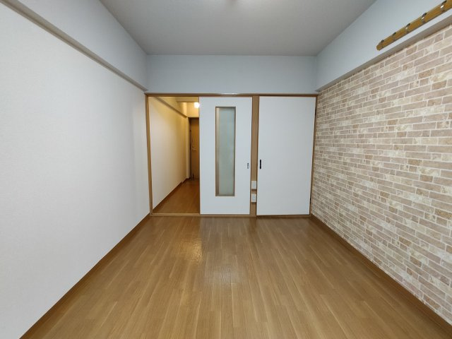  | ボンジュールムサシ