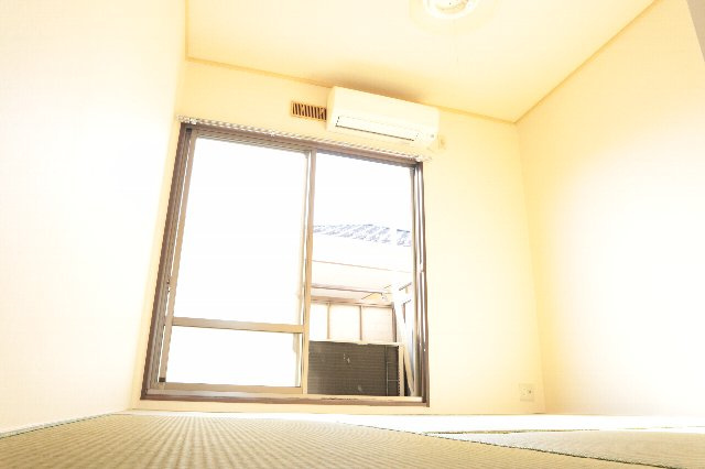 【内装】 | メゾン船橋 | 明るい室内です