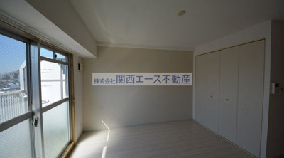 【寝室】 | アビィ・ロード