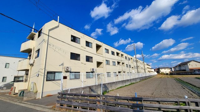 センチュリーコート紀ノ川の外観