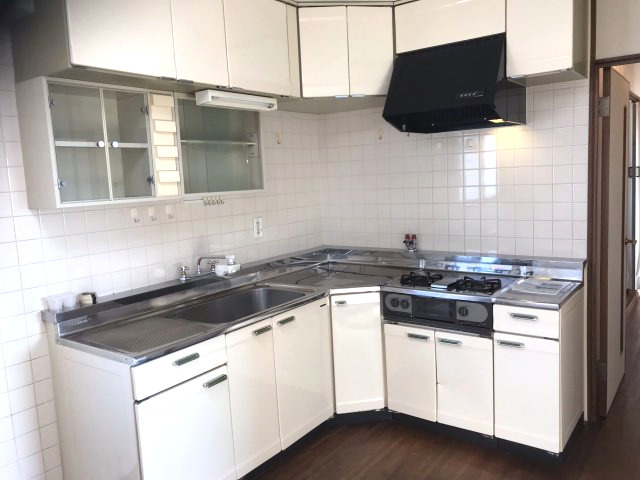 センチュリーコート紀ノ川のキッチン