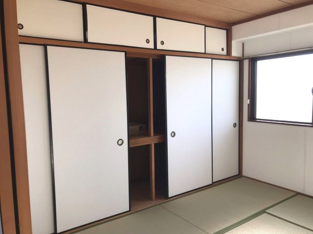 センチュリーコート紀ノ川の和室