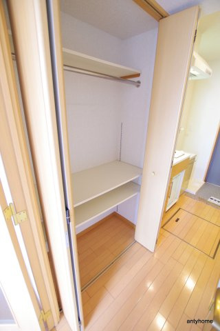 エステムコート梅田茶屋町デュアルスペース　仲介手数料無料の収納