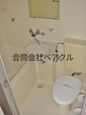 【浴室】 | きぬがさビル | お風呂で日々の疲れを落としましょう