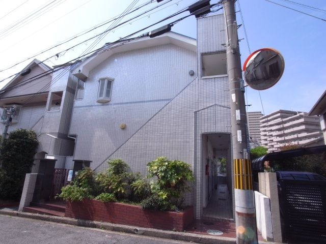 ヨーロピアン16Bのエントランス