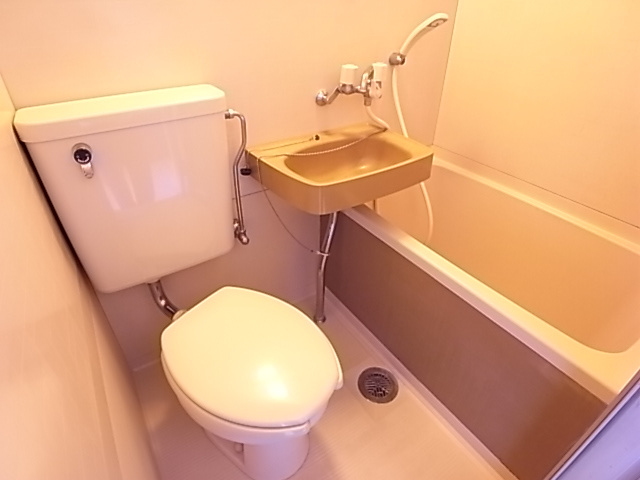 ヨーロピアン16Bのトイレ