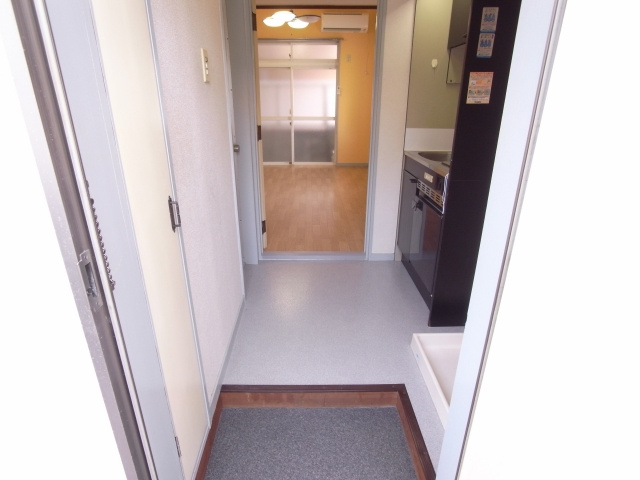 ヨーロピアン16Bの玄関