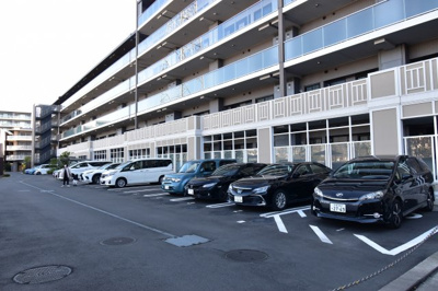 【駐車場】 | シティテラス小金井公園 | 月額：11000円～17500円。敷地内なので駐車もし易いです。