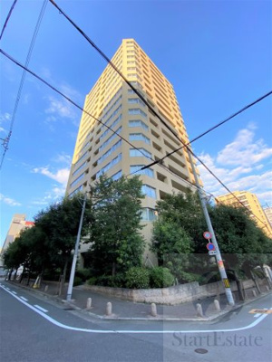 【外観】 | グランドメゾン夕陽ヶ丘 | 落ち着いた雰囲気の外観です