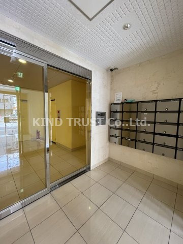 ラムアンドエヌエンタープライズのエントランス