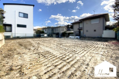 【外観】 | 城陽市寺田宮ノ谷　注文建築　建築条件なし　土地 | 土地面積203.24㎡《61.47坪》の広々とした敷地は、建築条件なしの土地ですのでお好きな工務店やハウスメーカーで注文建築が可能です。