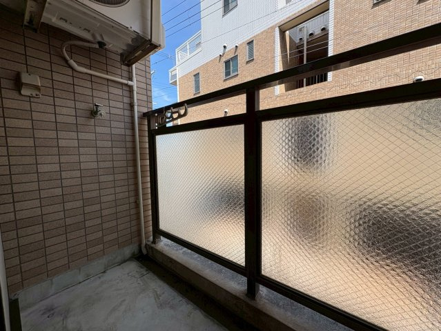 林マンションのバルコニー
