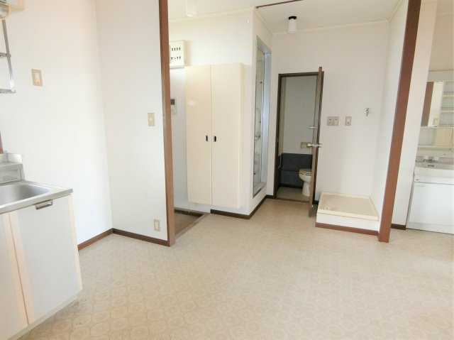 シティハイム　クオリティのキッチン|1階の別の部屋の写真です。写真と異なる場合も御座います。