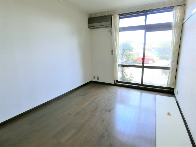 シティハイム　クオリティの洋室|1階の別の部屋の写真です。写真と異なる場合も御座います。