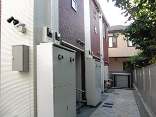 【エントランス】 | 柿の木