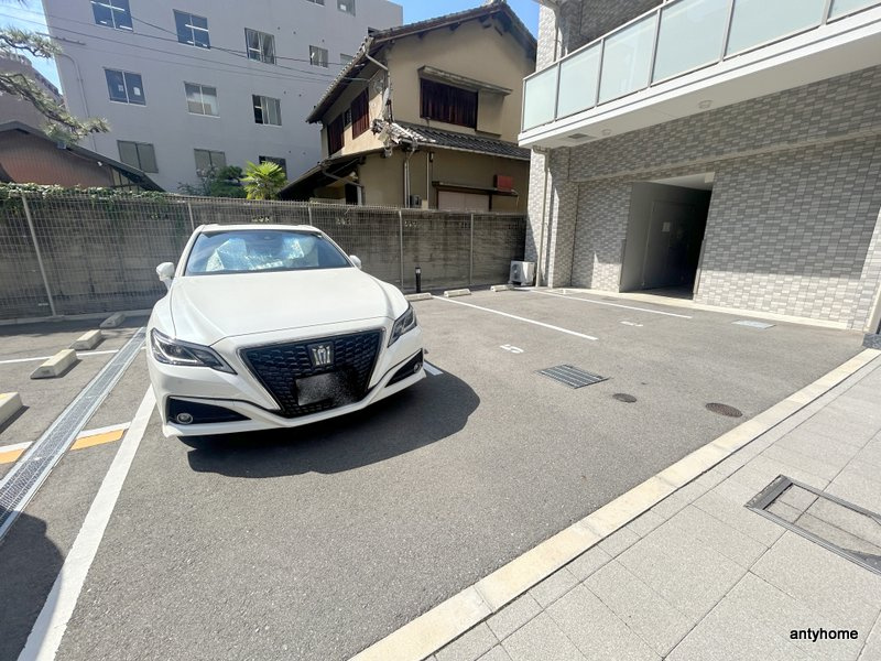 エスリードレジデンス新大阪プライム　仲介手数料無料の駐車場