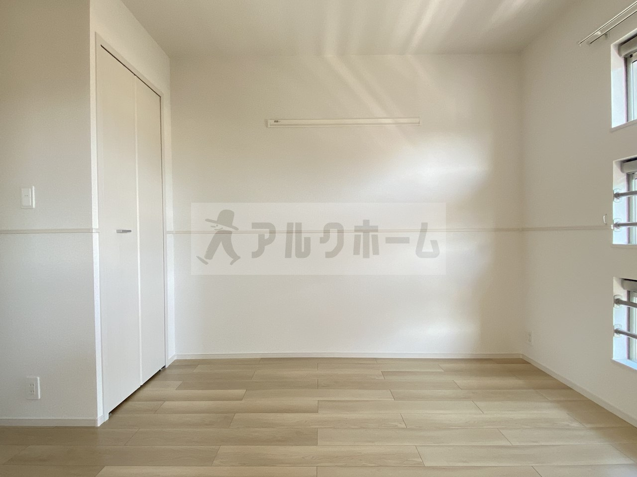 メゾン エインシェントⅡの洋室