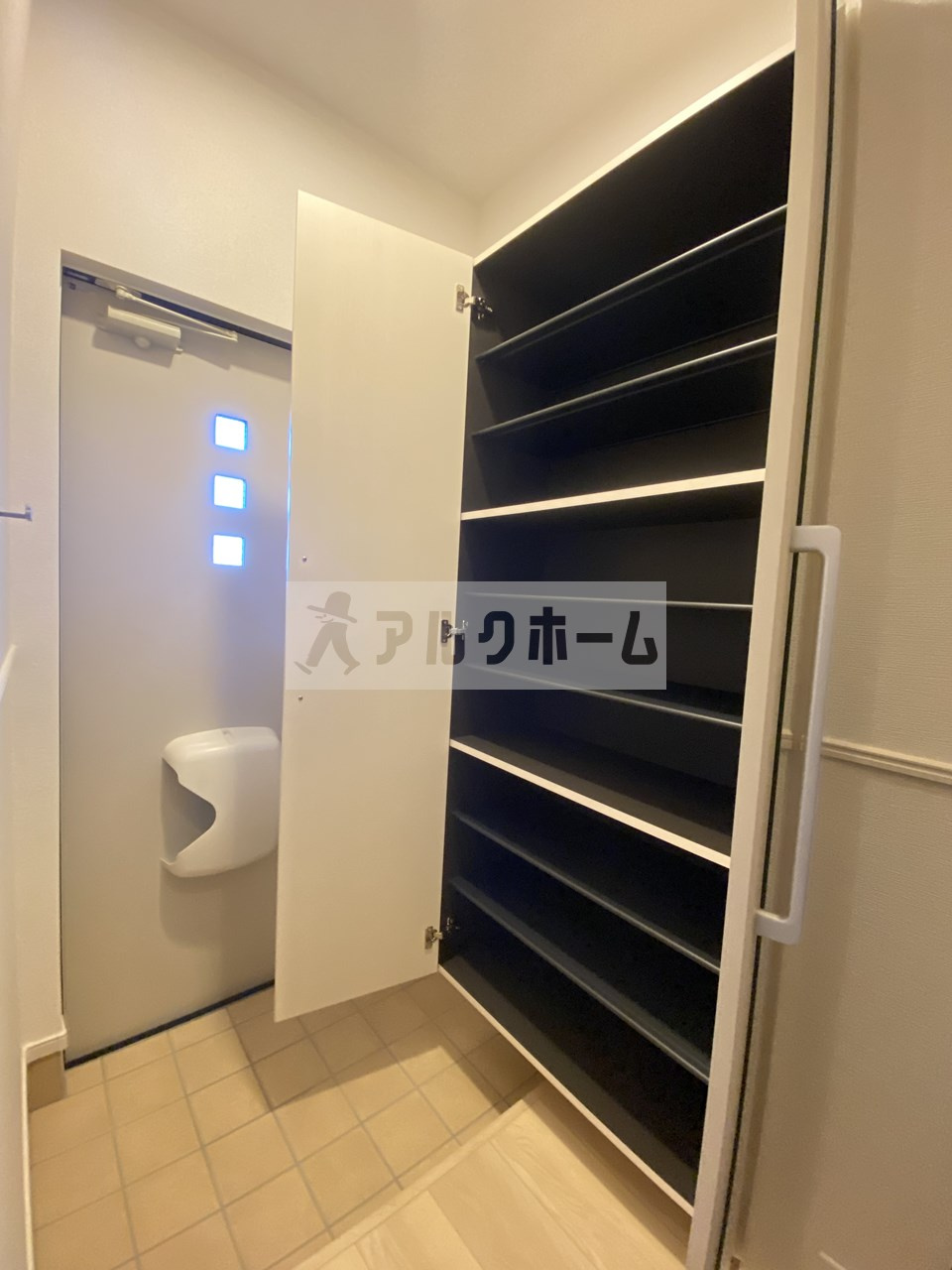 メゾン エインシェントⅡの玄関