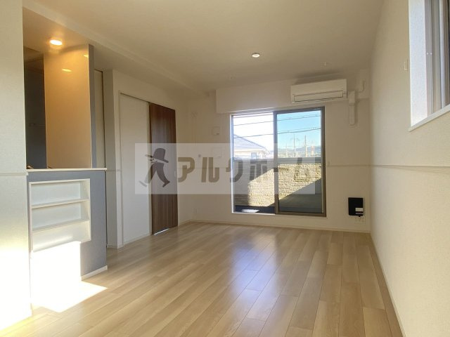 メゾン エインシェントⅡの居間・リビング