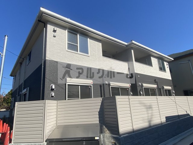 ラリュールの外観