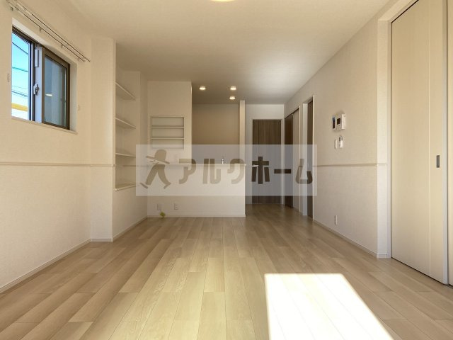 ラリュールの居間・リビング