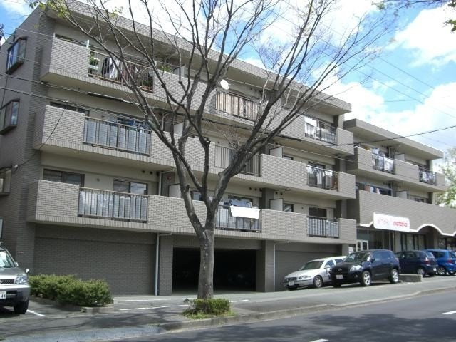 浜松市中央区佐鳴台３丁目の賃貸マンションの外観