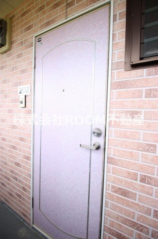 金田マンションゆきらの玄関|明るい玄関です