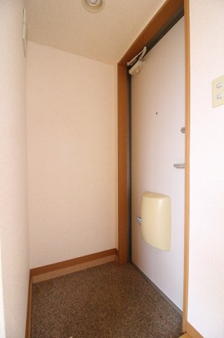 ラパン郡元の玄関|落ち着いた玄関です