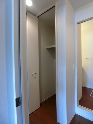ヴィータフェリーチェの収納|イメージ209号室の写真