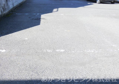 【駐車場】 | エメラルドガーデン小山