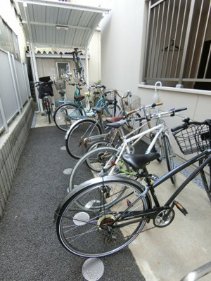 【その他共用部分】 | クランカナイⅡ | 自転車置き場