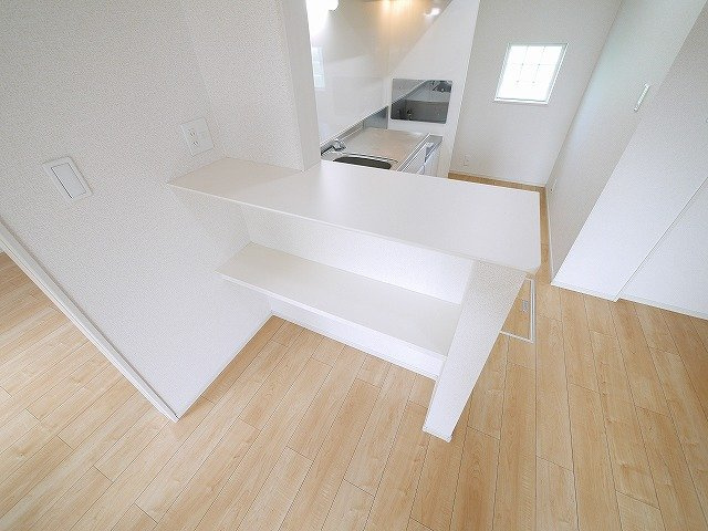 ＤＫⅡの設備|キッチンカウンターは収納としても使えます