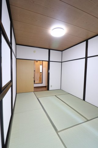 コーポ原の和室
