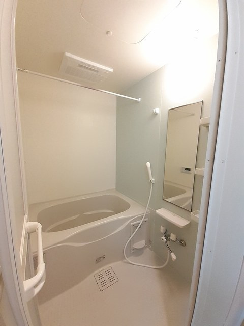 メゾン　クロベルビュー　Ｂの浴室