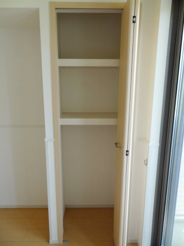 メゾン　クロベルビュー　Ｂの収納