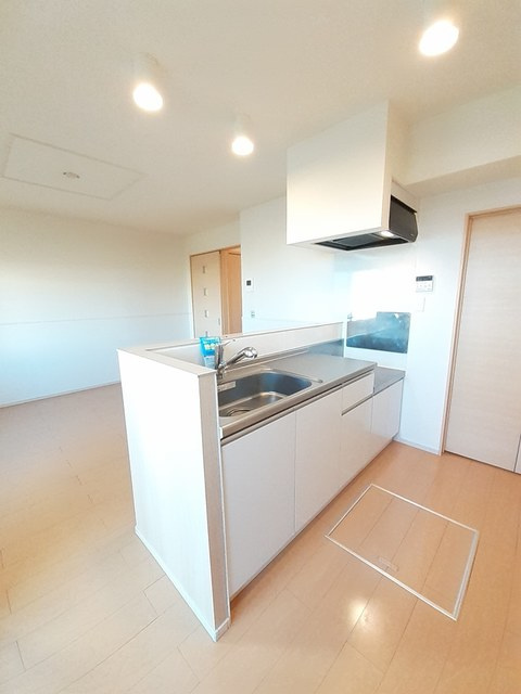 メゾン　クロベルビュー　Ｂのキッチン|人気の対面キッチン♪