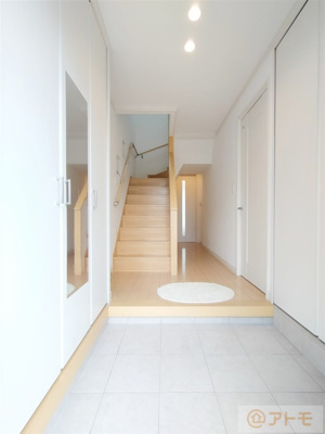 【収納】 | ☆駿河区下川原南　中古戸建て | 玄関収納はばっちり！靴の整理整頓がしっかりとできていつでも玄関がスッキリします。