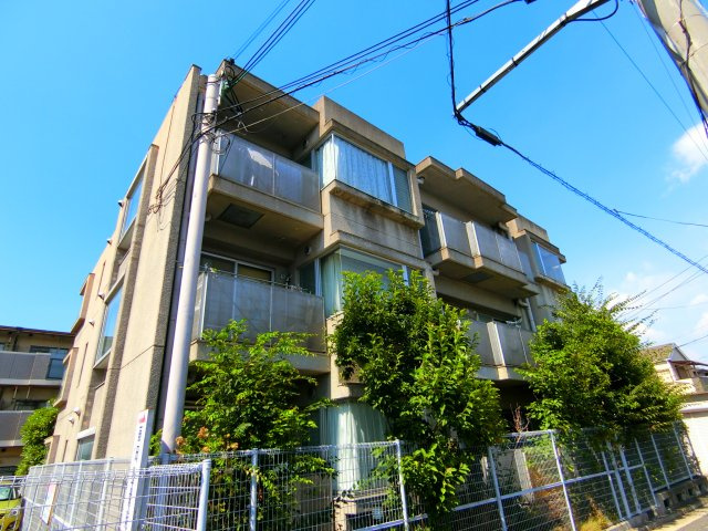 アレグレスの外観